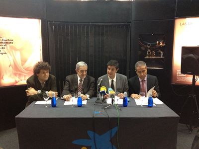 El Ayuntamiento y Obra Social La Caixa inauguración de la exposición “Hablemos de drogas”