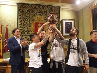 Ángel Mariscal felicita a la Unión Balompédica Conquense por su  merecido ascenso a la Segunda División B 