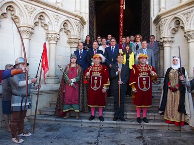 El Pendón de Alfonso VIII vuelve a ser custodiado en la Catedral  