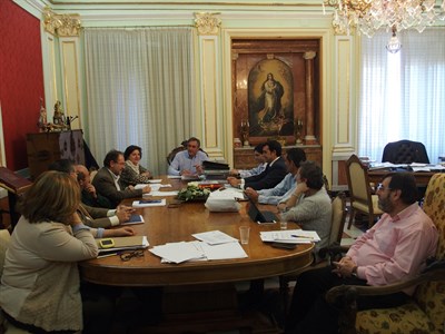 La Junta de Gobierno Local aprueba la firma de 4 convenios de colaboración destinados a ayudar a personas de la capital con diferentes tipos de necesidades por un importe de 14.000 euros