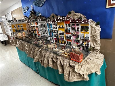 El Servicio de Farmacia del Hospital Virgen de la Luz gana el XXXVI Concurso Municipal de Belenes