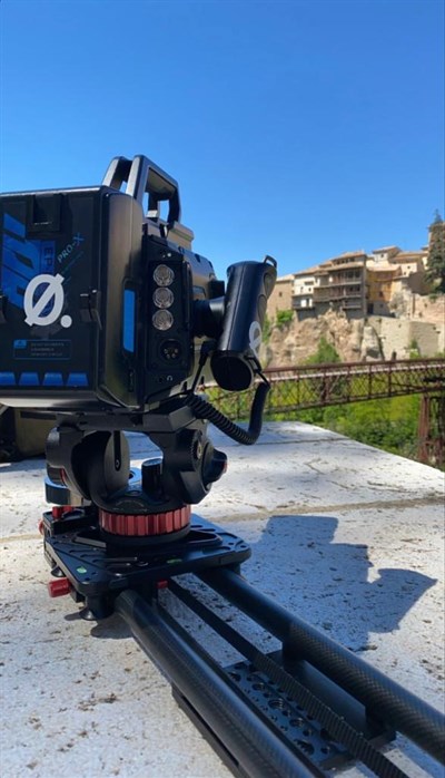 Un documental muestra, paso a paso, la rehabilitación de las Casas Colgadas que reabrirán el 17 de agosto 