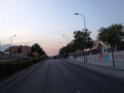 El mercadillo de los martes se traslada desde mañana y hasta el 28 de agosto a la Avenida de la Música Española 