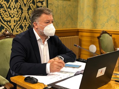 El equipo de Gobierno colaborará de forma “plena y total” con la Fiscalía en torno al tema Canónigos