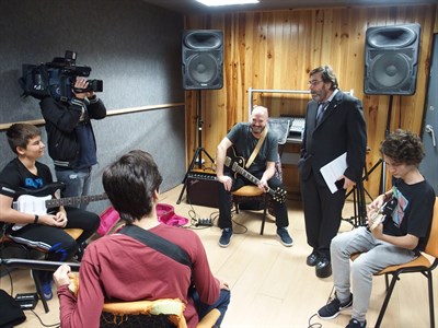 Un programa de apoyo al emprendimiento social y otro de apoyo al desarrollo personal, entre las novedades de este otoño para los más jóvenes