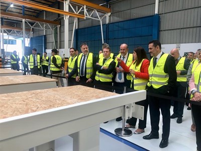 El alcalde Darío Dolz aplaude la generación de 120 puestos de trabajo en Cuenca por parte de la Corporación Vía Ágora 