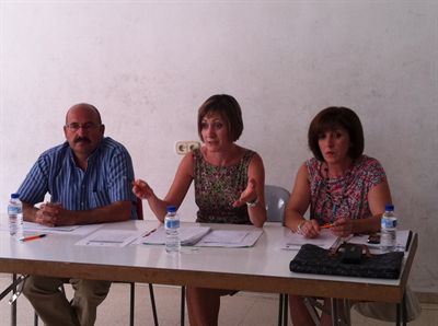 El Ayuntamiento modificará el reglamento que regula los Centros Sociales para hacerlos más eficientes