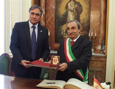 Cuenca y Cerreto Sannita rubrican su hermanamiento en un acto en el que se puso de relieve lo que une a los pueblos de Europa