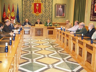 Concejalías y servicios municipales analizan el Plan de Vialidad Invernal 