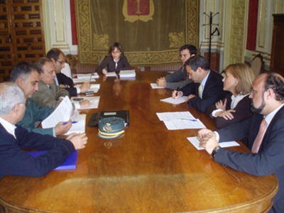 Ayuntamiento, Subdelegación del Gobierno y Junta acercan posturas para desbloquear la apertura del Punto Limpio