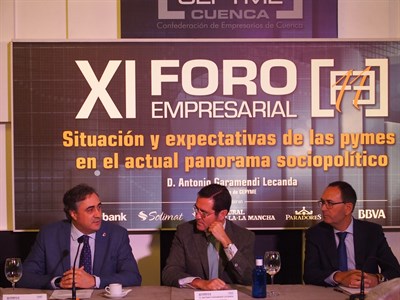 Mariscal invita a los empresarios a trabajar juntos por la capital a través de la Estrategia de Desarrollo Urbano Sostenible 