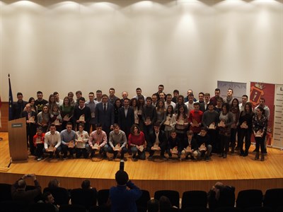 El Ayuntamiento homenajea a los 60 deportistas conquenses más destacados de 2016 en un acto al que asistieron más de 200 personas