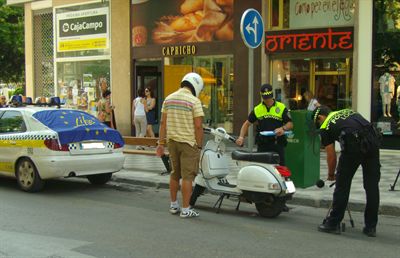 La Policía Local intensifica los controles de ruido en ciclomotores y motocicletas de cara a este verano
