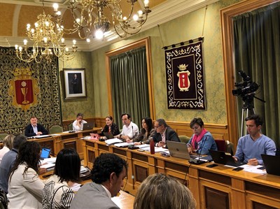 El Pleno aprueba la modificación presupuestaria para sufragar la cuantía de la disolución de los consorcios en los terrenos donde se asentará ToroVerde