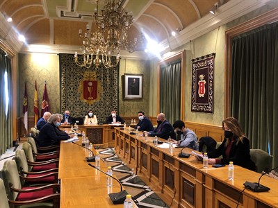 El alcalde ve la propuesta de movilidad del Ministerio como “una gran oportunidad” y la elevará al Consejo Social de la ciudad