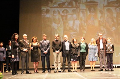 El alcalde entrega la Medalla de Oro de la Ciudad al IES Alfonso VIII en su 170 aniversario