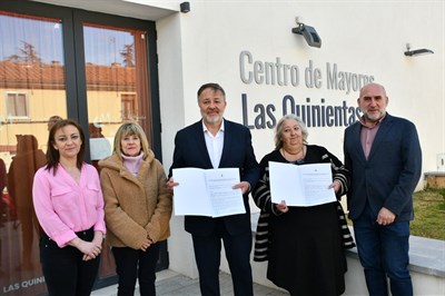 El Ayuntamiento cede nuevas salas del Centro de Mayores de Las Quinientas a la Asociación de Vecinos para ampliar servicios 