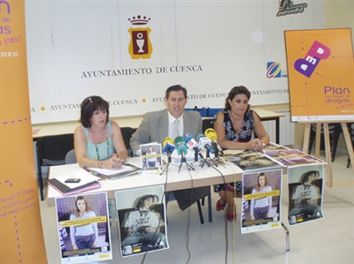El Ayuntamiento pone en marcha una campaña de sensibilización para prevenir el consumo de alcohol en menores de edad