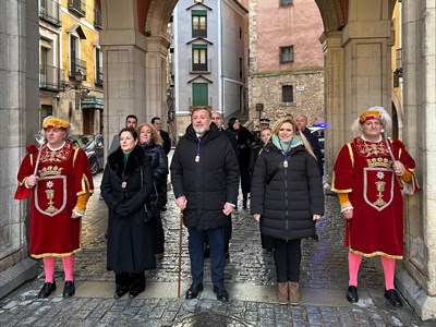 La nieve, la lluvia y el frío no deslucen los actos en honor a San Julián, patrón de Cuenca 