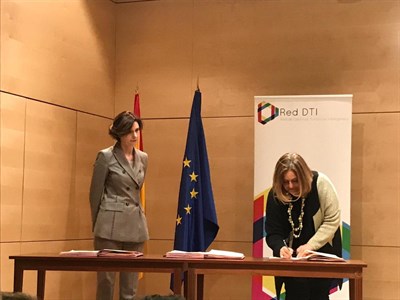 Marta Segarra asiste a la constitución de los órganos de gobierno de la Red de Destinos Turísticos Inteligentes