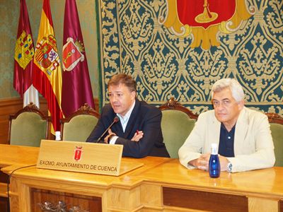 Dolz: “Si la Junta no abona sus compromisos, hay servicios que peligran”