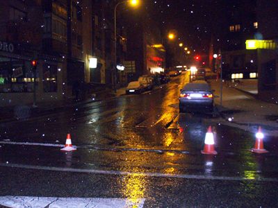 El Ayuntamiento establece un operativo especial de limpieza para evitar la aparición de placas de hielo