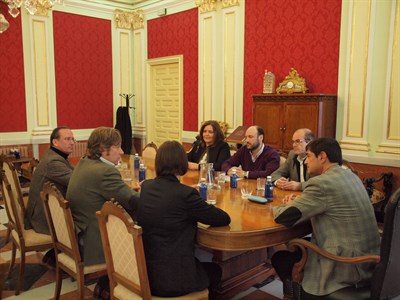 El Ayuntamiento califica de “excelente noticia  para la ciudad” el acuerdo para la ampliación del Museo de Arte Abstracto 