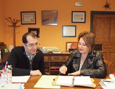 Festejos se interesa por la propuesta de las peñas mateas de que Cuenca acoja el Congreso Nacional de Toro de Cuerda en 2018  