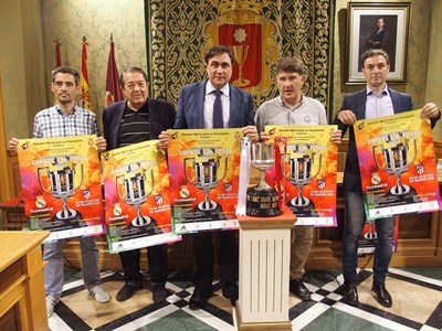 Mariscal anima a todos los conquenses y aficionados al fútbol a asistir a la final de la Copa del Rey de Fútbol Juvenil 