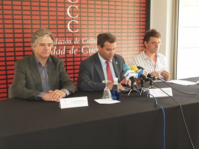 Llega a Cuenca uno de los mejores espectáculos del mundo con la representación de Nebbia, del Cirque Éloize