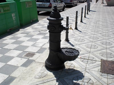 La empresa municipal "Aguas de Cuenca" comienza a reparar las fuentes públicas 