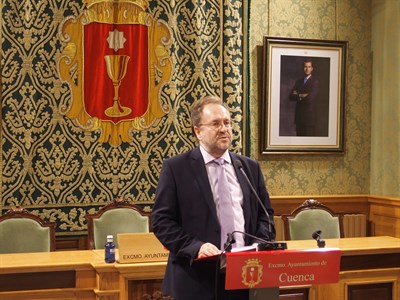 El alcalde solicitará a Page un firme compromiso con Cuenca en Servicios Sociales y el XX Aniversario de su Declaración como Ciudad Patrimonio 