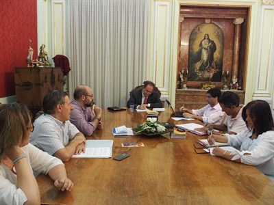 La Junta de Gobierno Local aprueba la ampliación del plazo de presentación de ofertas para el servicio de limpieza