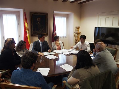 Más de doscientos estudiantes de 12 colegios se benefician del programa ‘Cuenta Conmigo para Estudiar’