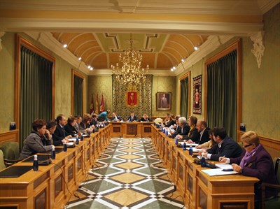 El Pleno aprueba que no se aplique la actualización del IPC a las Ordenanzas Fiscales reguladoras de diversas tasas 