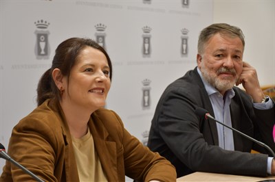 El Ayuntamiento inicia los trámites para renovar 13 áreas infantiles y recreativas en la ciudad y sus pedanías por un millón de euros 