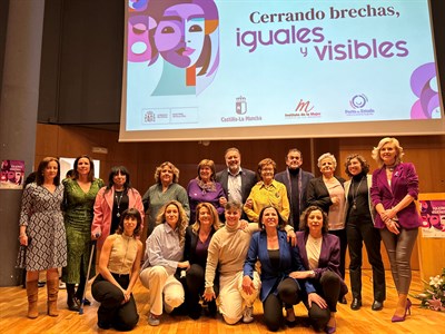 Unidad institucional y social en el acto por el Día Internacional de las Mujeres para seguir avanzando “por una igualdad plena” 