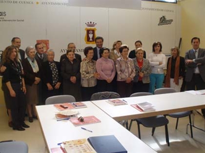 El alcalde clausura el XIX Curso del Aula de Memoria