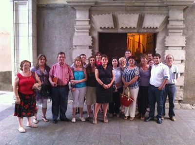 LA CONCEJALA DE FESTEJOS SE REUNIÓ CON LAS ASOCIACIONES DE VECINOS PARA AVANZAR EN LA ORGANIZACIÓN DE SAN JULIÁN