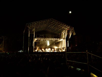 El Dúo Dinámico trae sus canciones inolvidables al recinto del Serranía