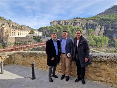 Las ciudades hermanas de Cuenca y Cuenca (Ecuador) estrechan lazos