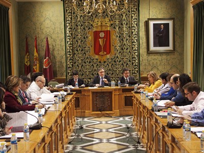 El Pleno aprueba iniciar la resolución del PAU del 