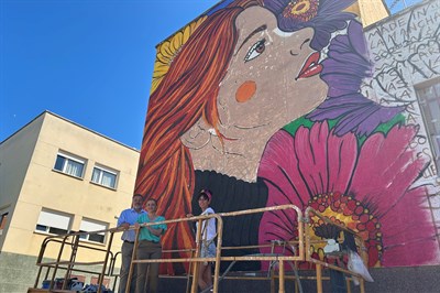 En marcha el mural por la igualdad de Crisdose en el Centro Social de Villa Román a iniciativa del Ayuntamiento de Cuenca