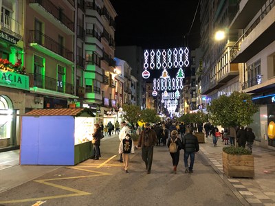 El Mercado Artesano de Navidad tendrá su cita en Carretería del 3 de diciembre al 3 de enero