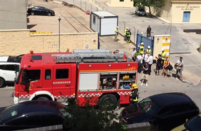 BOMBEROS MUNICIPALES INTERVIENEN EN UN SIMULACRO EN UNA SUBESTACIÓN ELÉCTRICA